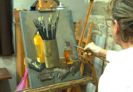 Claudine BONNET - Mum peint les pinceaux à l'atelier 1.jpg