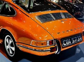 Franck LLOBERES - 911 Orange.jpg
