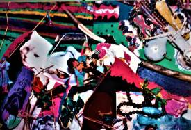 Sylvain ZABETH - 1985  New-York usa'sans titre' détailles Collage photo avec accumulation d'objets divers sur support bois, peinture acrylique  47x48cm.jpg